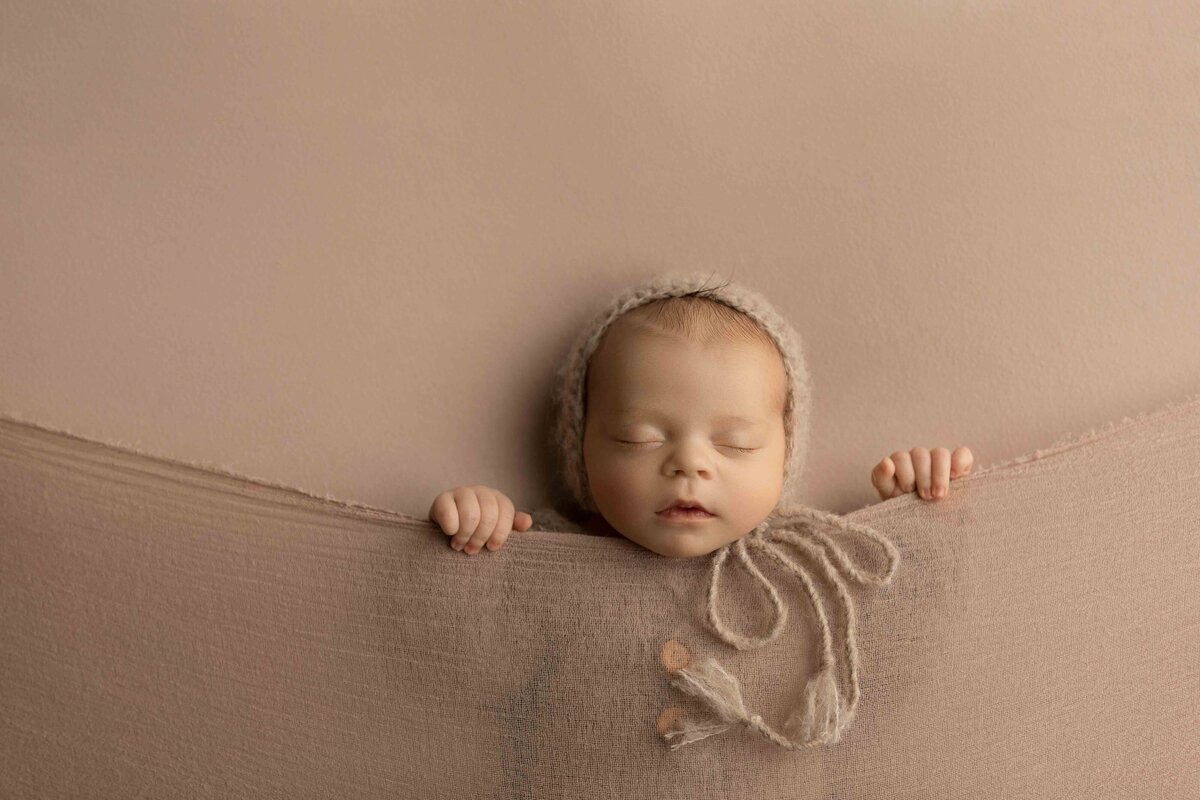 Top Newborn Photographers in London, ON | Ogg Photography