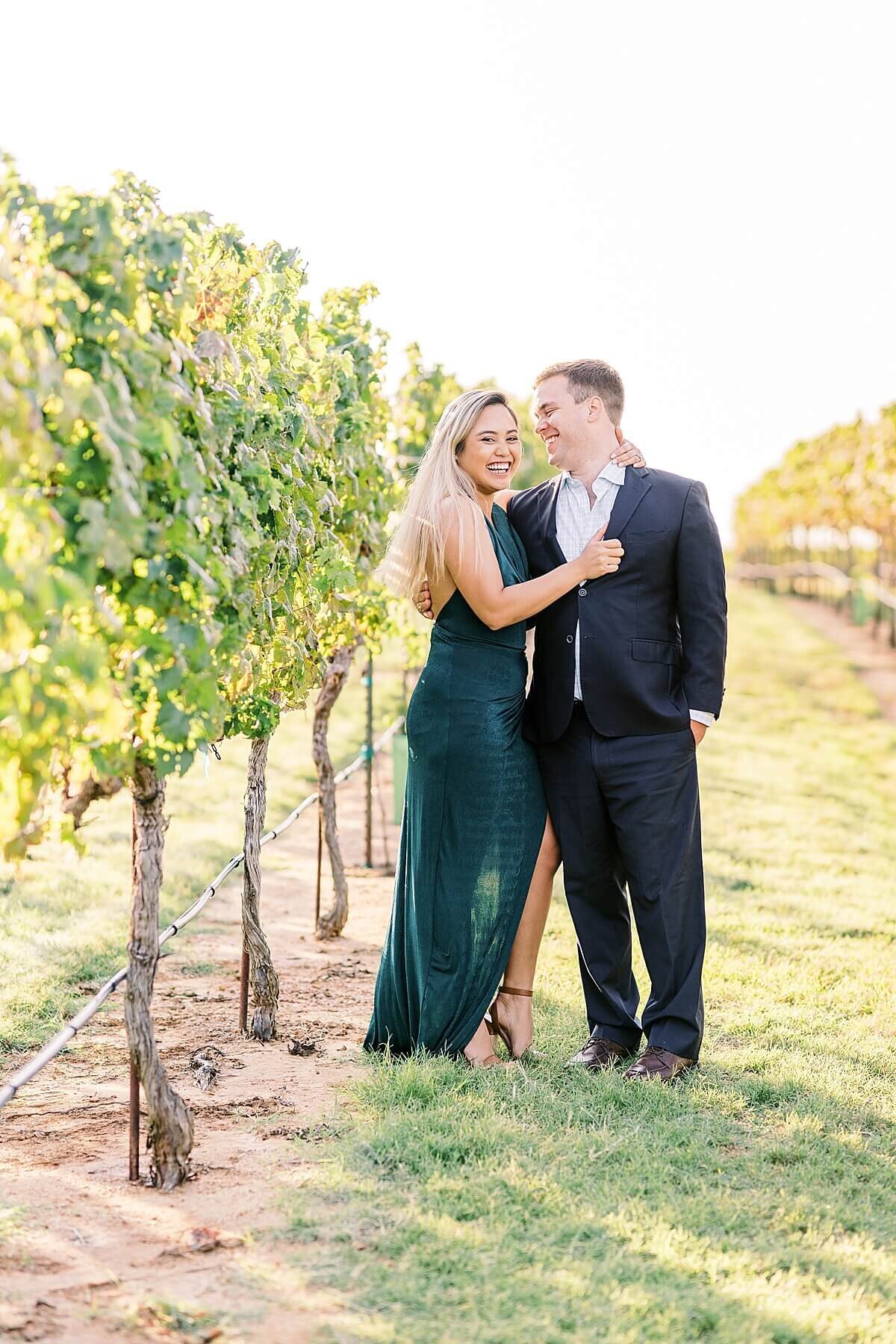 Texas-Hill-Country-Vineyard-Engagement-Portrait-Session-Alicia-Yarrish-Photography_0036