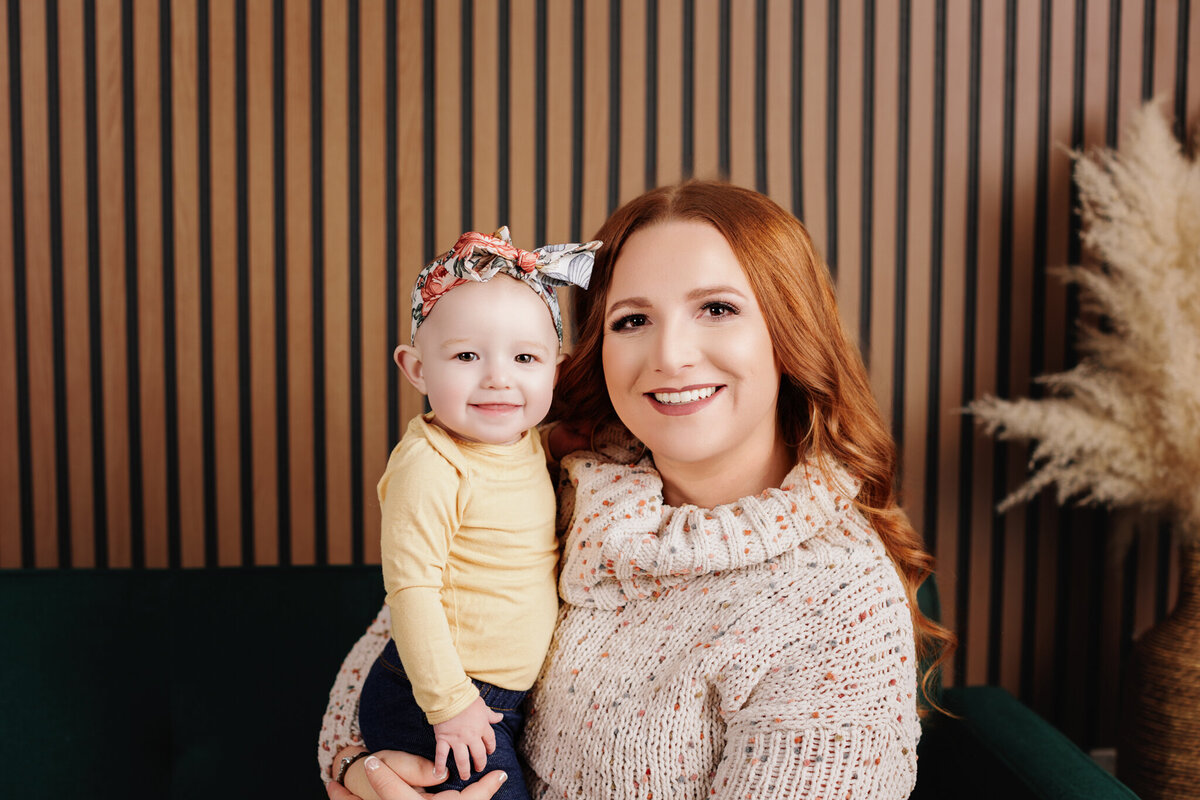 Best Motherhood photography NW Arkansas, motherhood portraits near me, mommy and me photography NW Arkansas