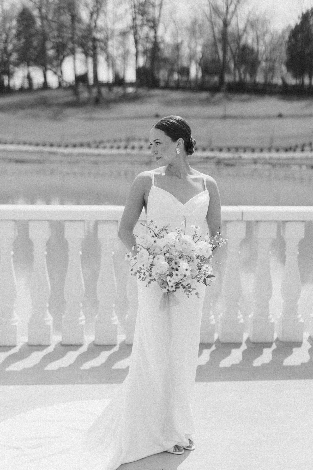 Sarah Rae Floral Designs Wedding Event Florist Flowers Kentucky Chic Whimsical Romantic Weddings1