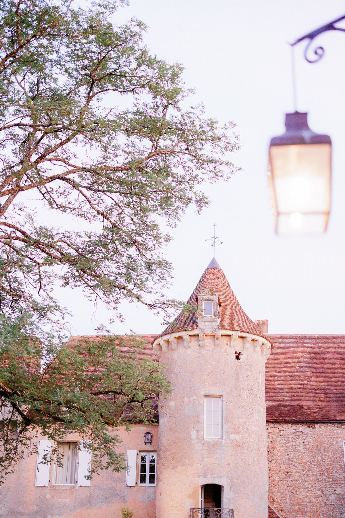 Modern_Chic_Chateau_Valouze_Destination_Wedding_Photographer-120