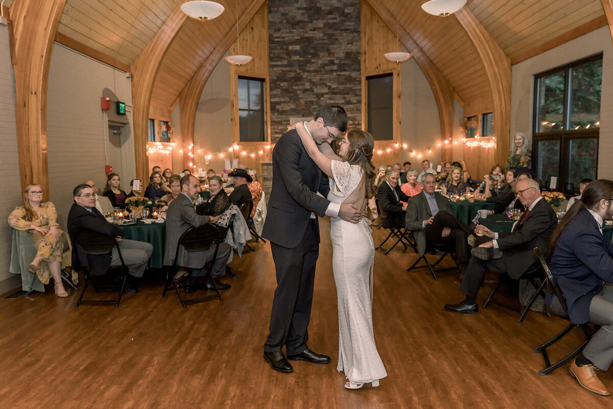Detroit-Michigan-Wedding-Photographer-Mary-and-Joe-25