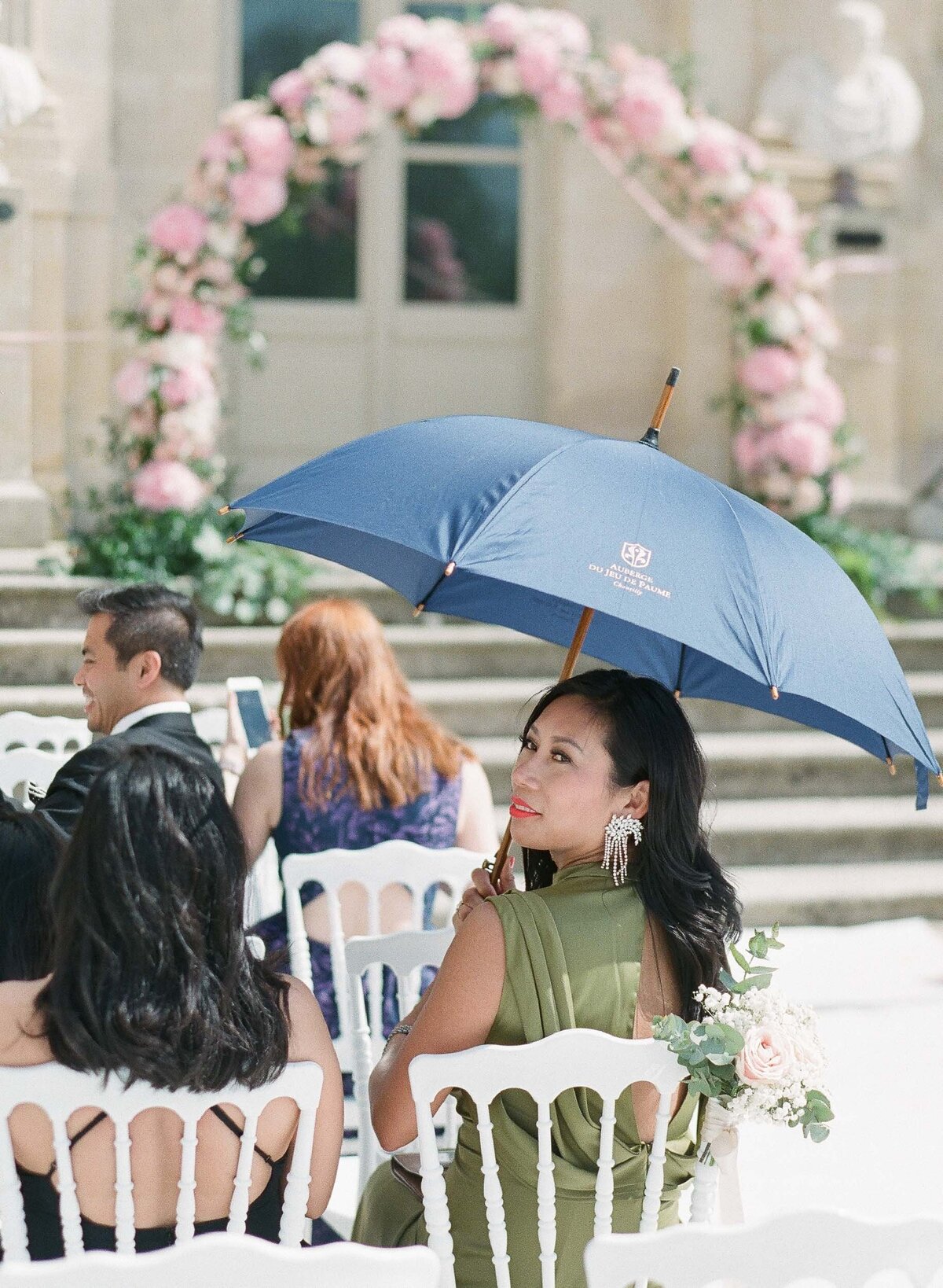 25-Chateau-de-Chantilly-wedding-Alexandra-Vonk-photography