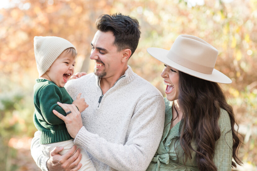 parents-laughing-with-son-mission-trails-san-diego-portrait
