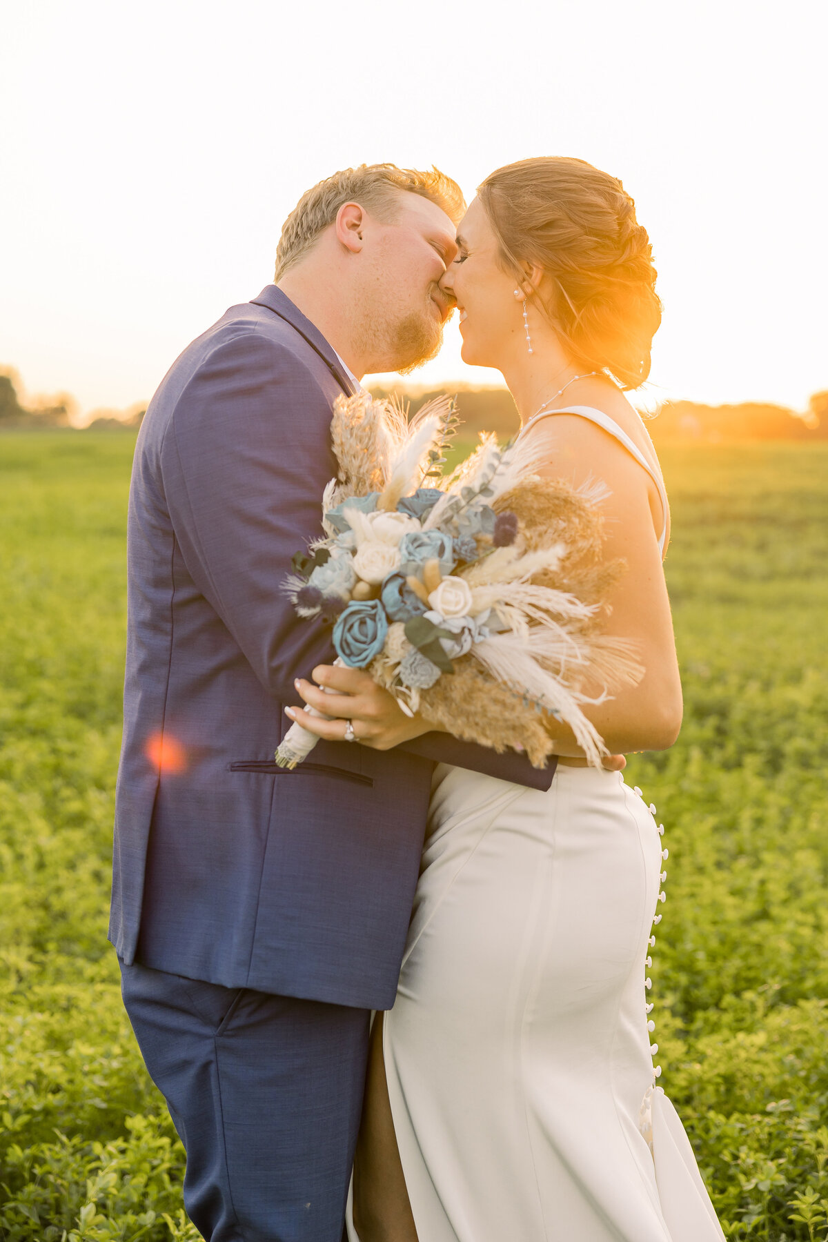Bride and groom wedding photo in Central MN