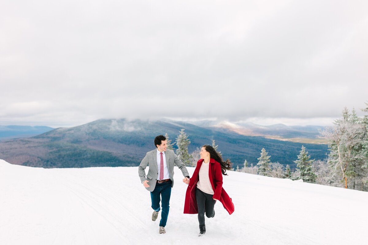 Kelly_Payeur_Photography_New_Hampshire_White_Mountains_Winter_Engagement_Photographer_0009