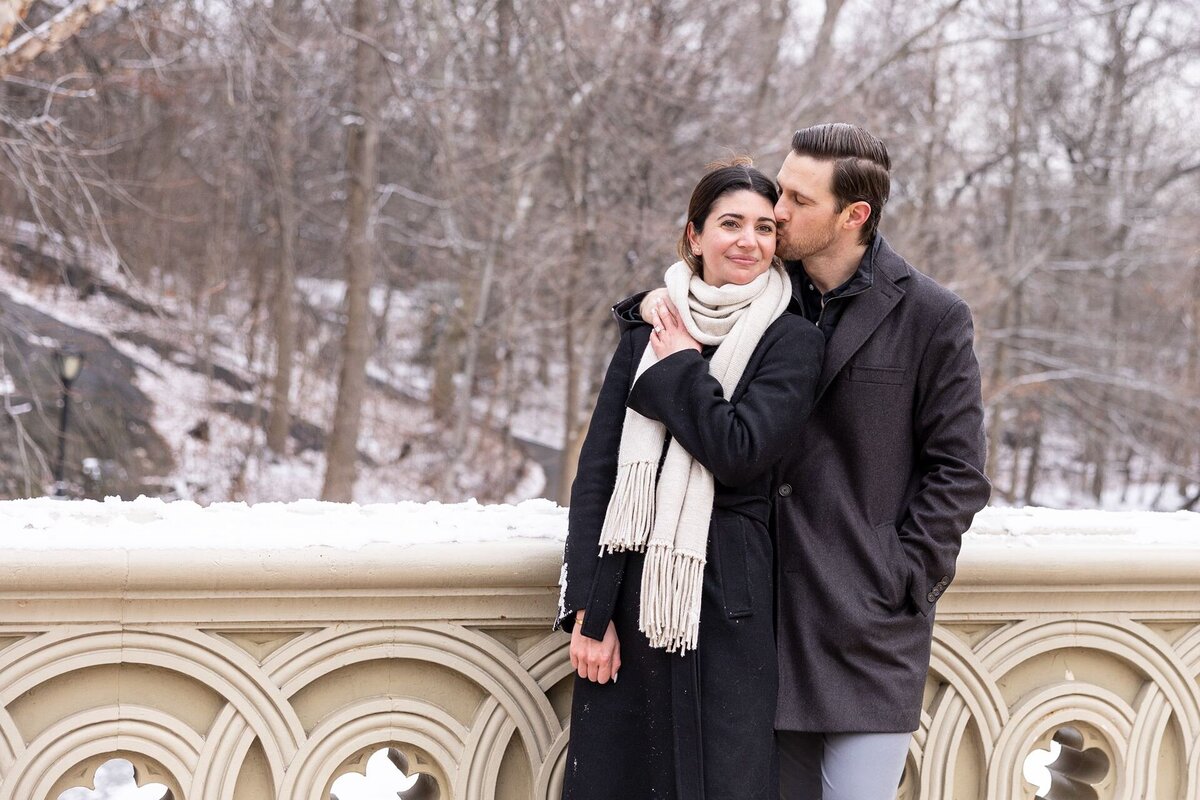 NYC-proposal-photographer-central-park-snow-3