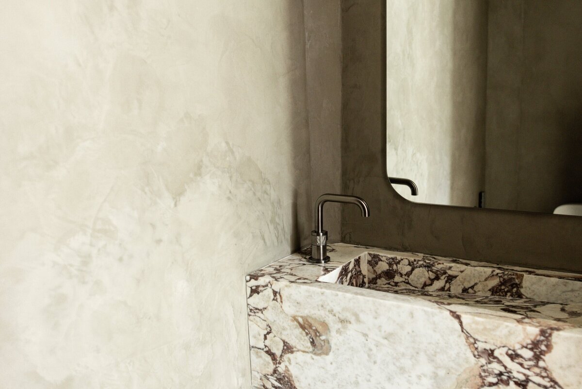 house-franc-toro-canyon-westlake-moody-bathroom-powder-room-remodel-renovation-calacatta-viola-marble-custom-stone-vanity-tile-plaster-walls-roman-clay-brizo-faucet-historic-neighborhood-austin-texas