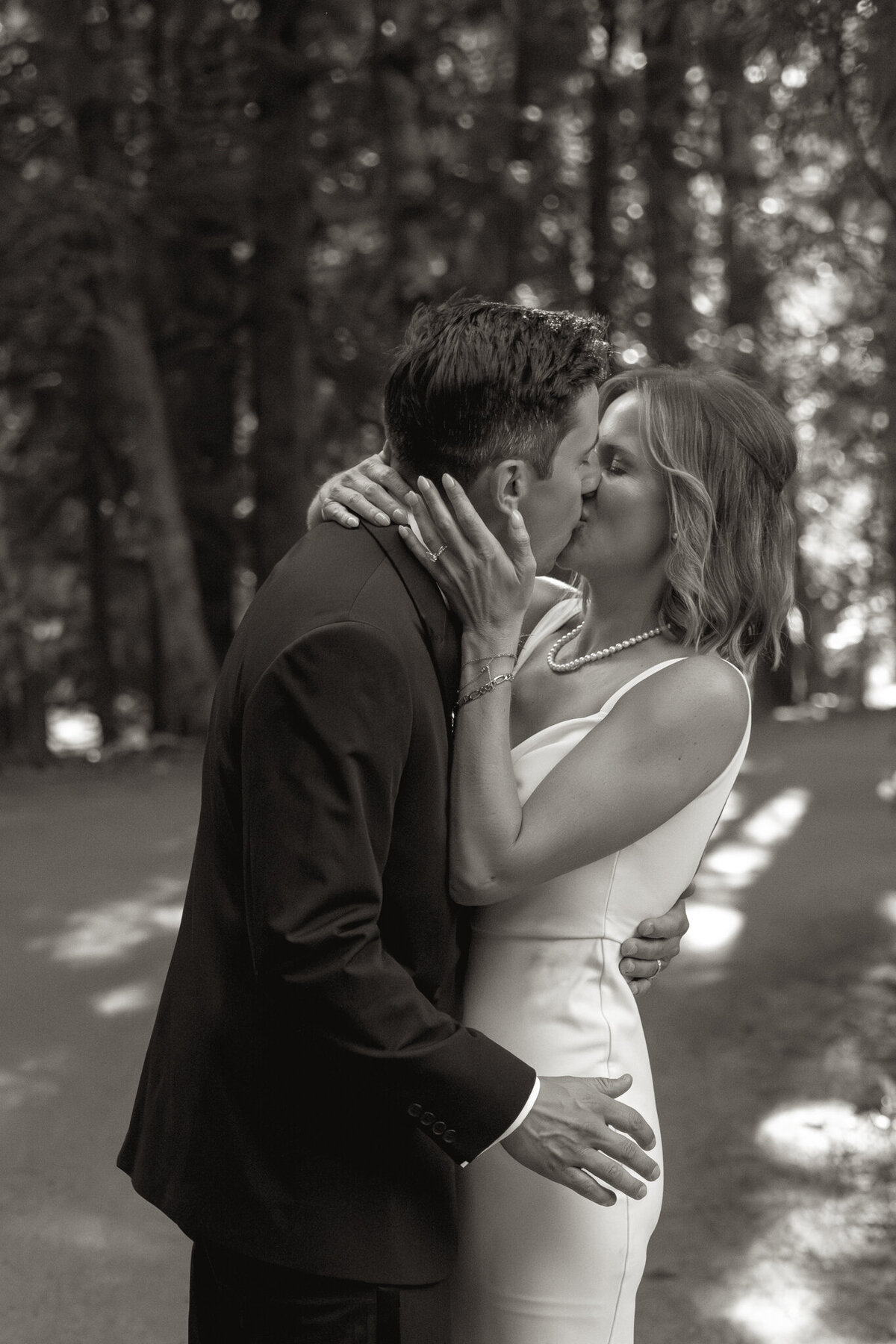 victoria-and-chester-west-coast-wilderness-lodge-intimate-wedding-chelsea-brown-photography-526