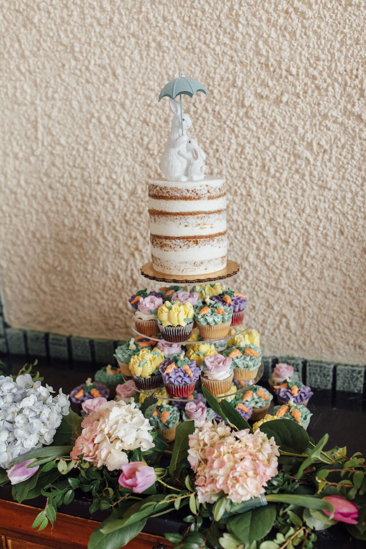 Baby Shower Photographer | Mom-to-be celebrating with family and friends at beautifully decorated venue | Bethlehem, Pennsylvania