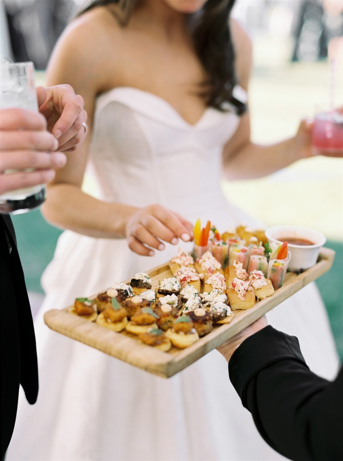 Blue, Green and White Private Estate and Tented Wedding in New England-12