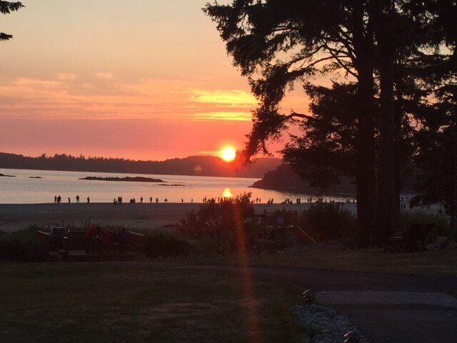 Travel_canada_Tofino_beach_sunset