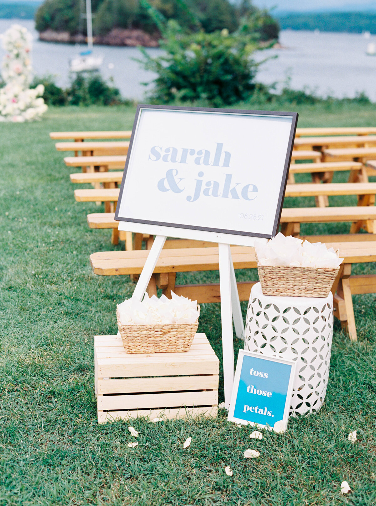 Vermont-Luxury-Wedding-Photographer-Ceremony_242