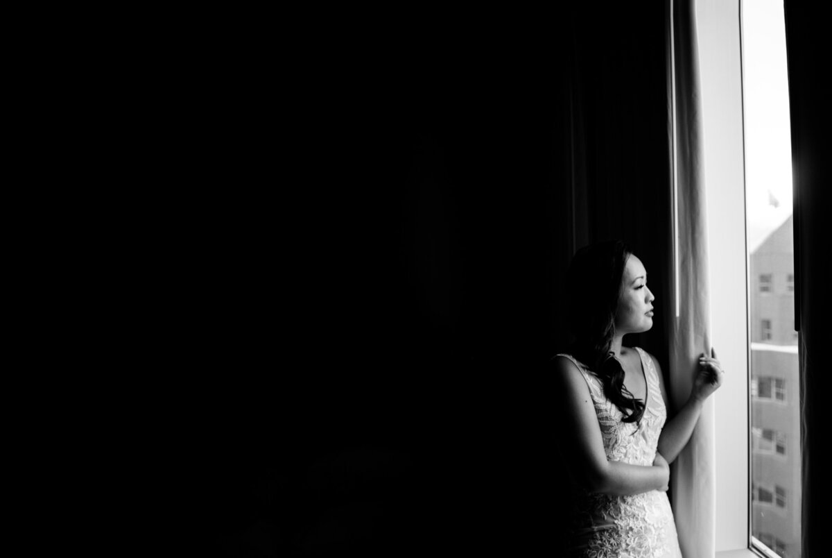Boston-Wedding-Photographer-Bella-Wang-Photography-Empire-Garden-Moxy-13