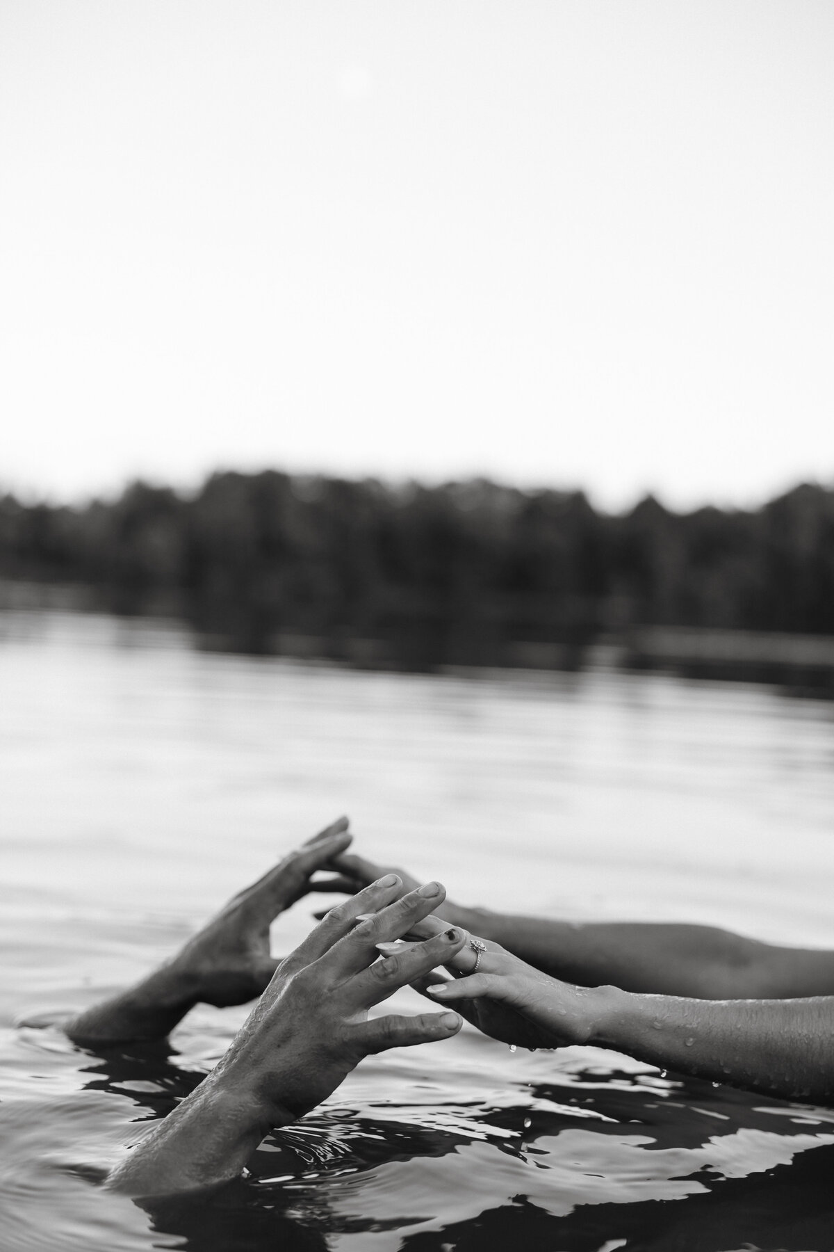 Wisconsin Couples Photographer Lake Session Destination Couples photographer_-173
