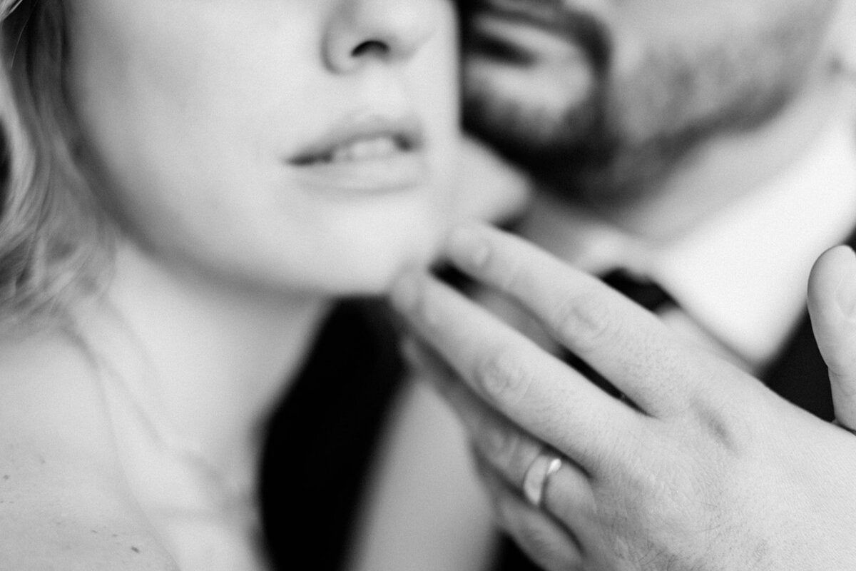 Devils_Thumb_Winter_Wedding_Editorial_by_Diana_Coulter_Submission-17