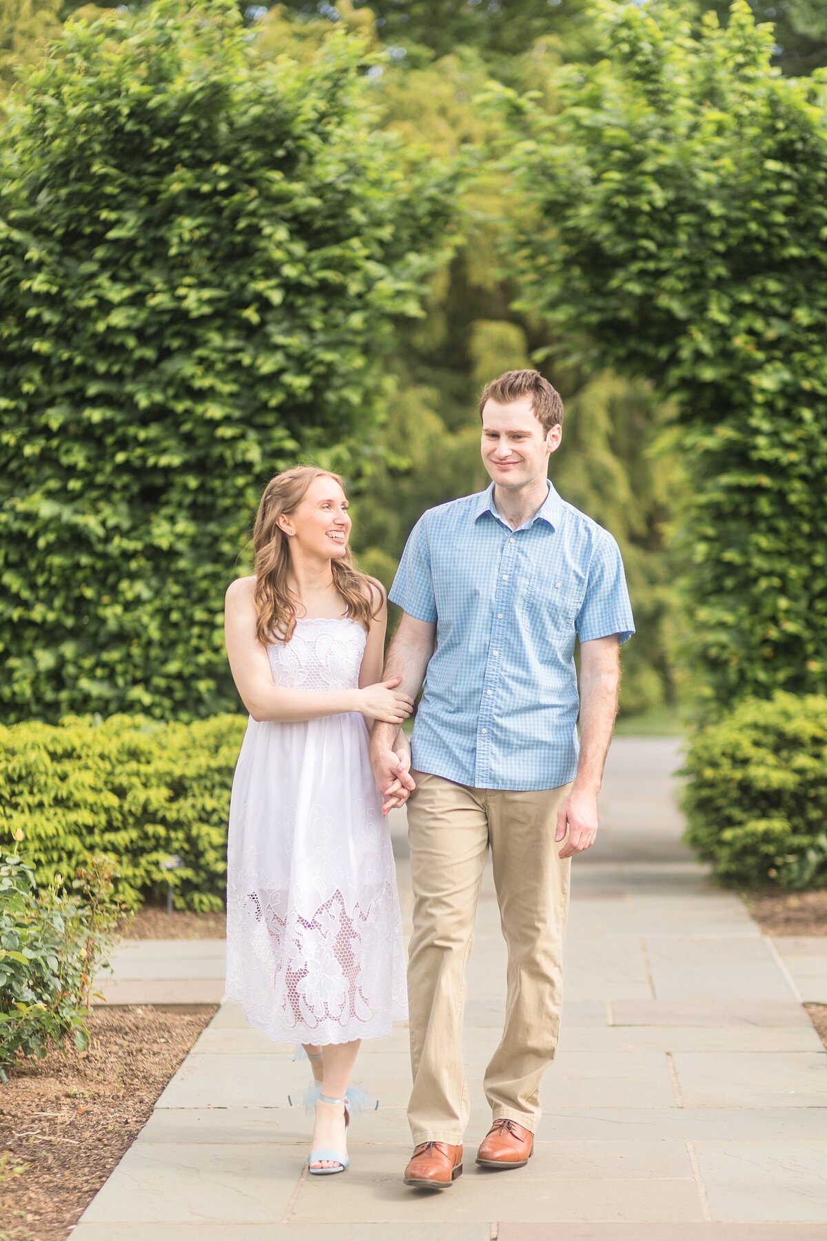 Longwood Gardens + Engagement Session + Jewish Couples + Yael Pachino Photogarphy LLC + Beth and Brandon_2383