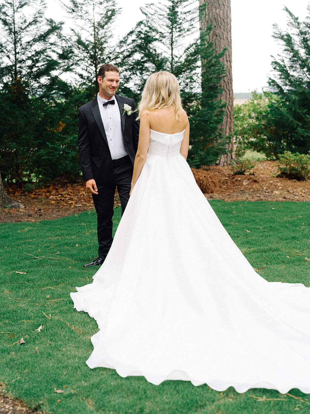 erienne-cam-wedding-first-look-15_websize