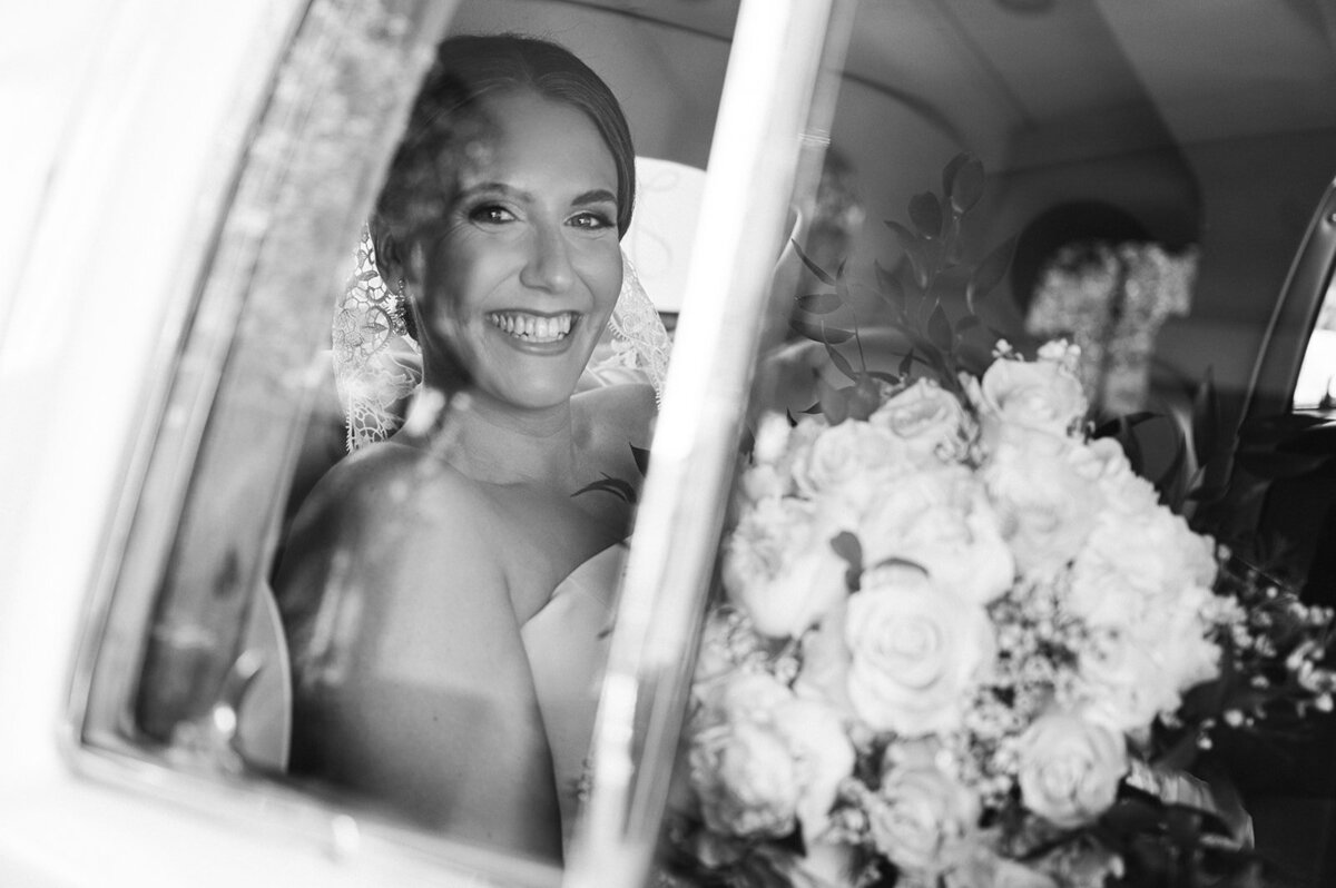bella-luce-by-michelle-andrea-new-england-photographer-wedding-yost-family-ceremony-80