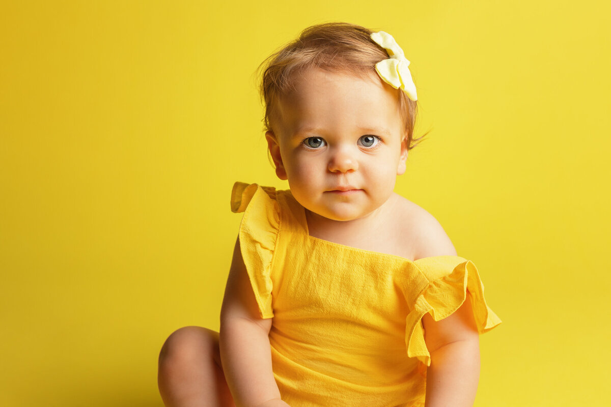 NW Arkansas baby photographer, milestone session near me, NW Arkansas baby portrait studio, professional baby photos