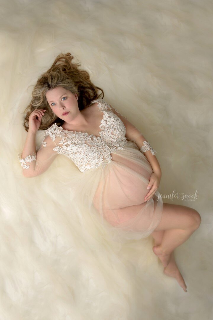 best Fayetteville GA maternity photographer, maternity portraits near me Griffin GA, maternity portrait studio McDonough GA