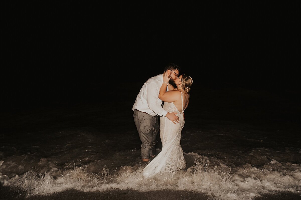 Key-West-Elopement-Photographer-Anna-Holden-Photo-116
