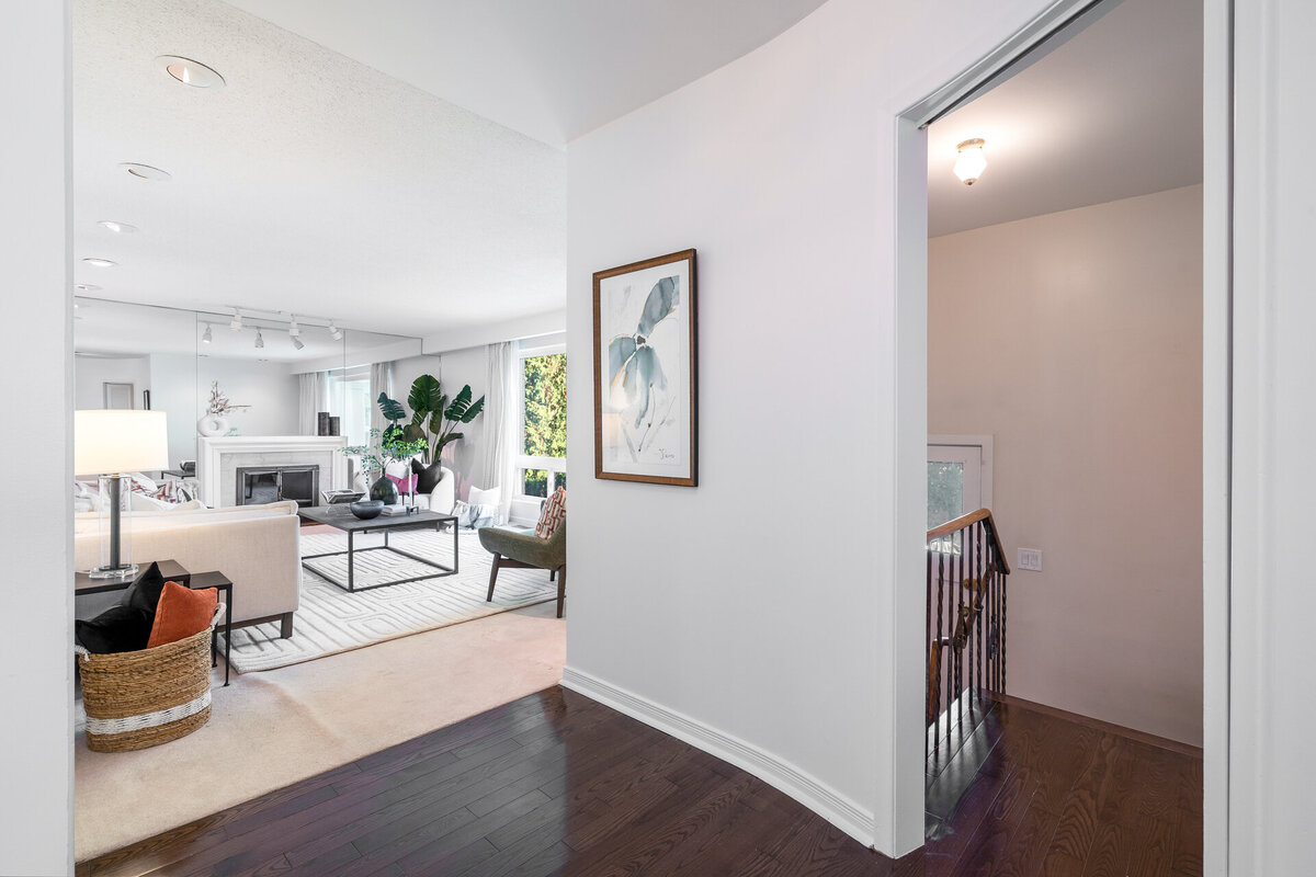 013_Living Room