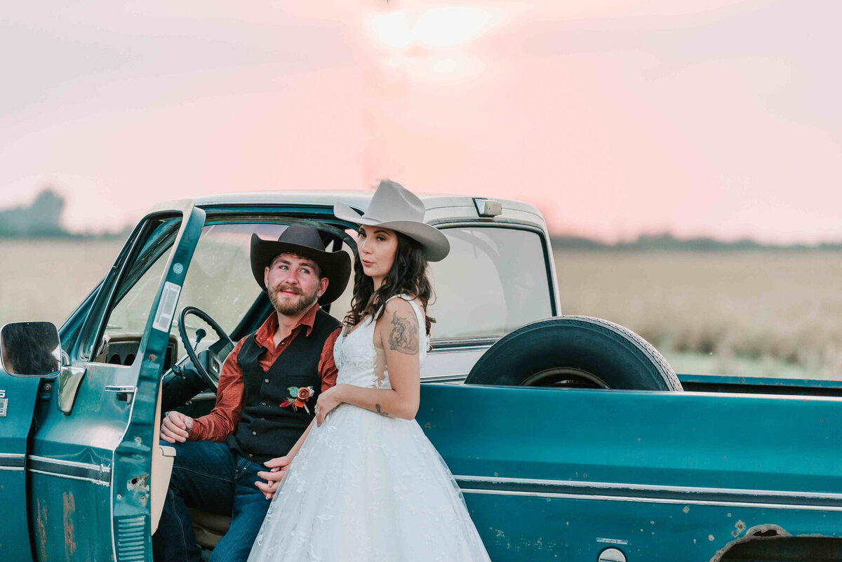 Saskatoon Wedding Photographer (70)