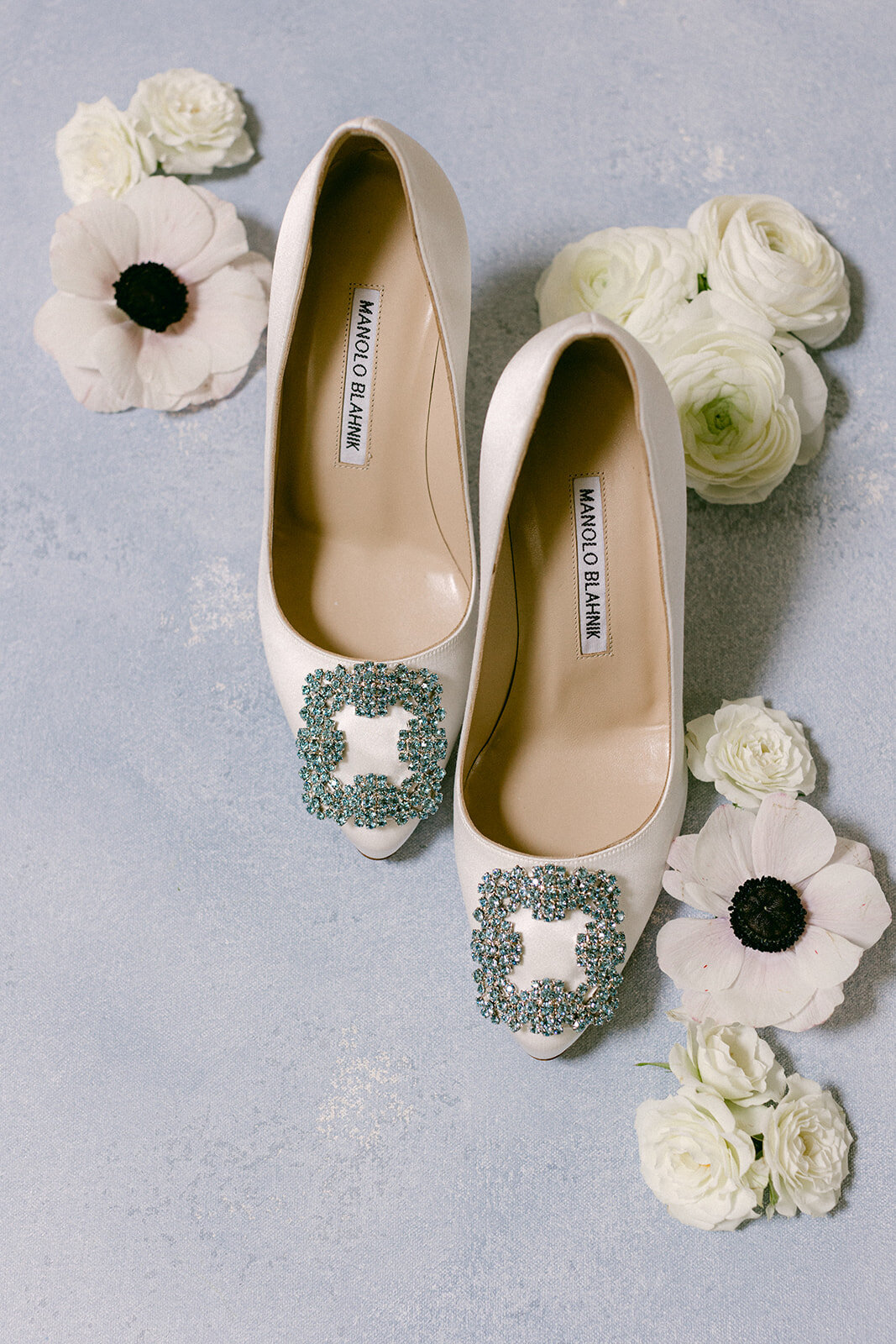 Verve-Event-Co-Laura-Rose-Wedding-Photography-Inns-of-Aurora-Wedding-Manolo-Blahnik-Wedding-Shoes