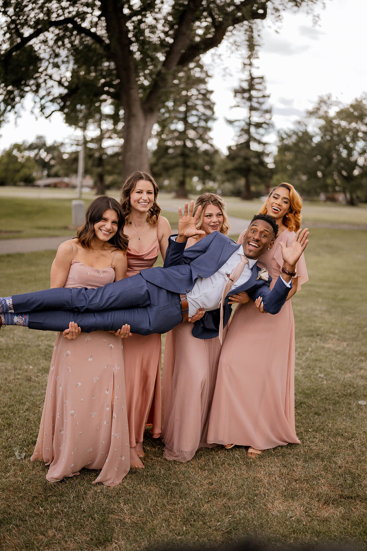Butte Creek Country Club Wedding Group Photos (3)