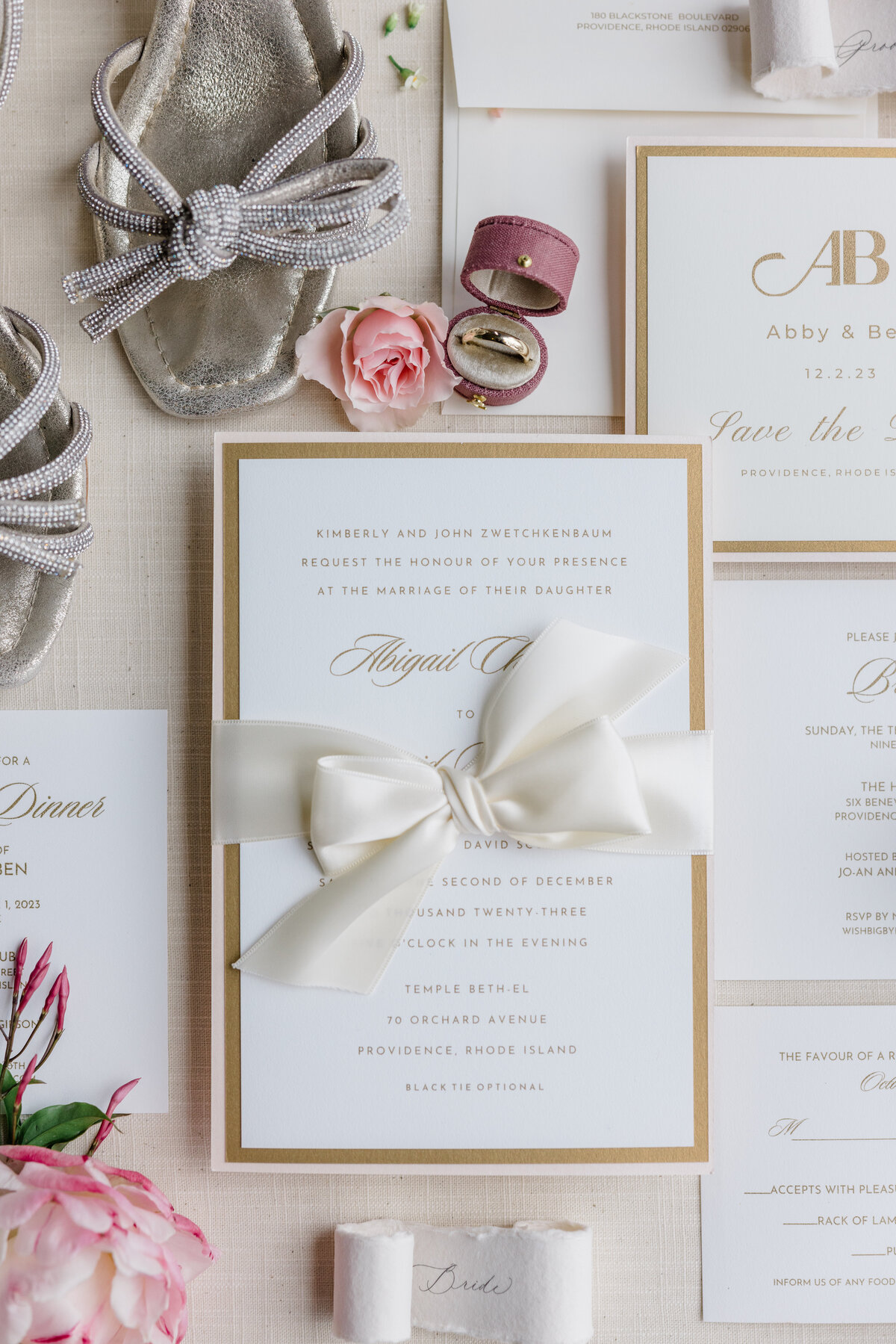 New-England-Wedding-Elegant-Pink-Floral-Invitations