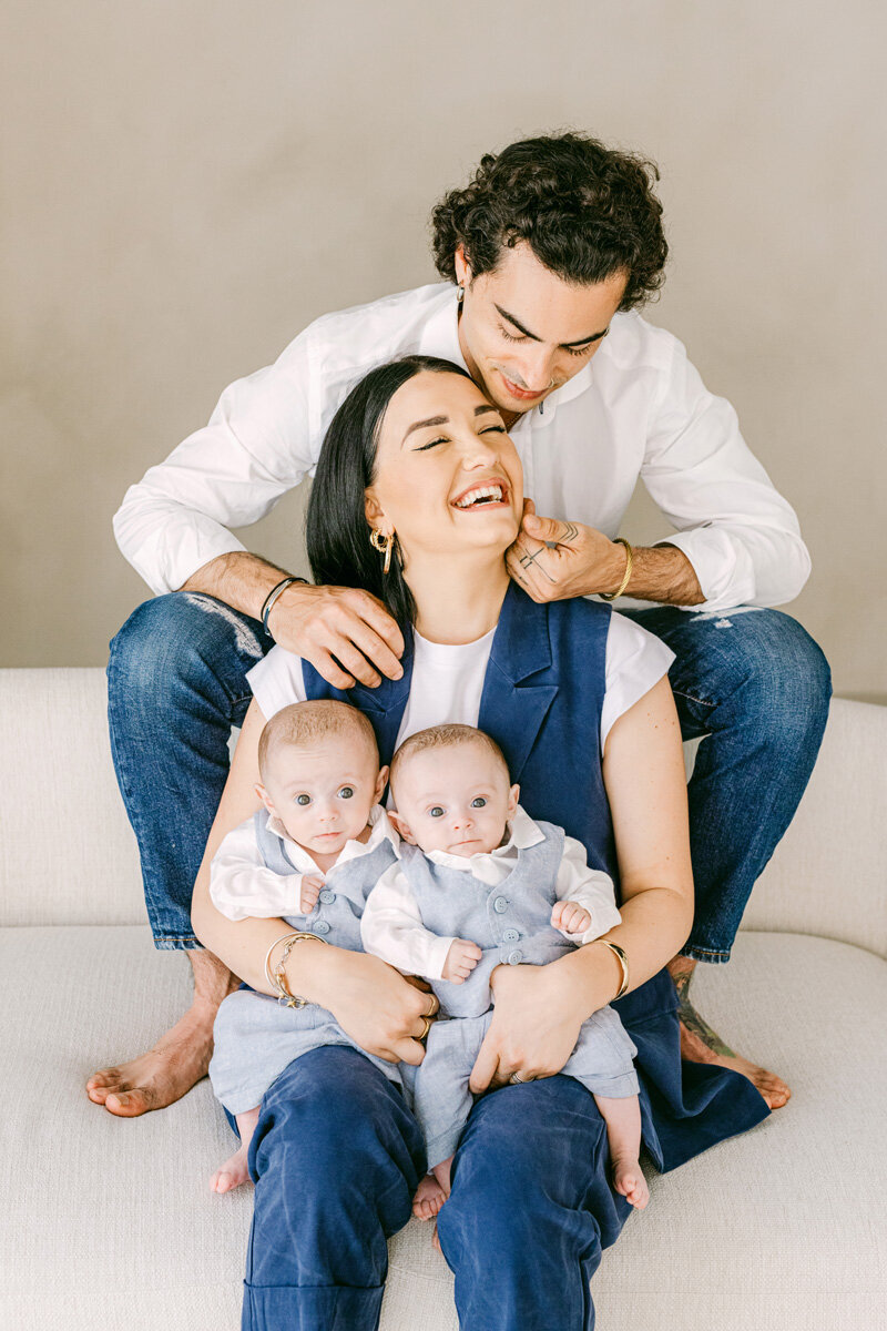 Phoem_Studio_photography_studio_family_R&S_twins-13