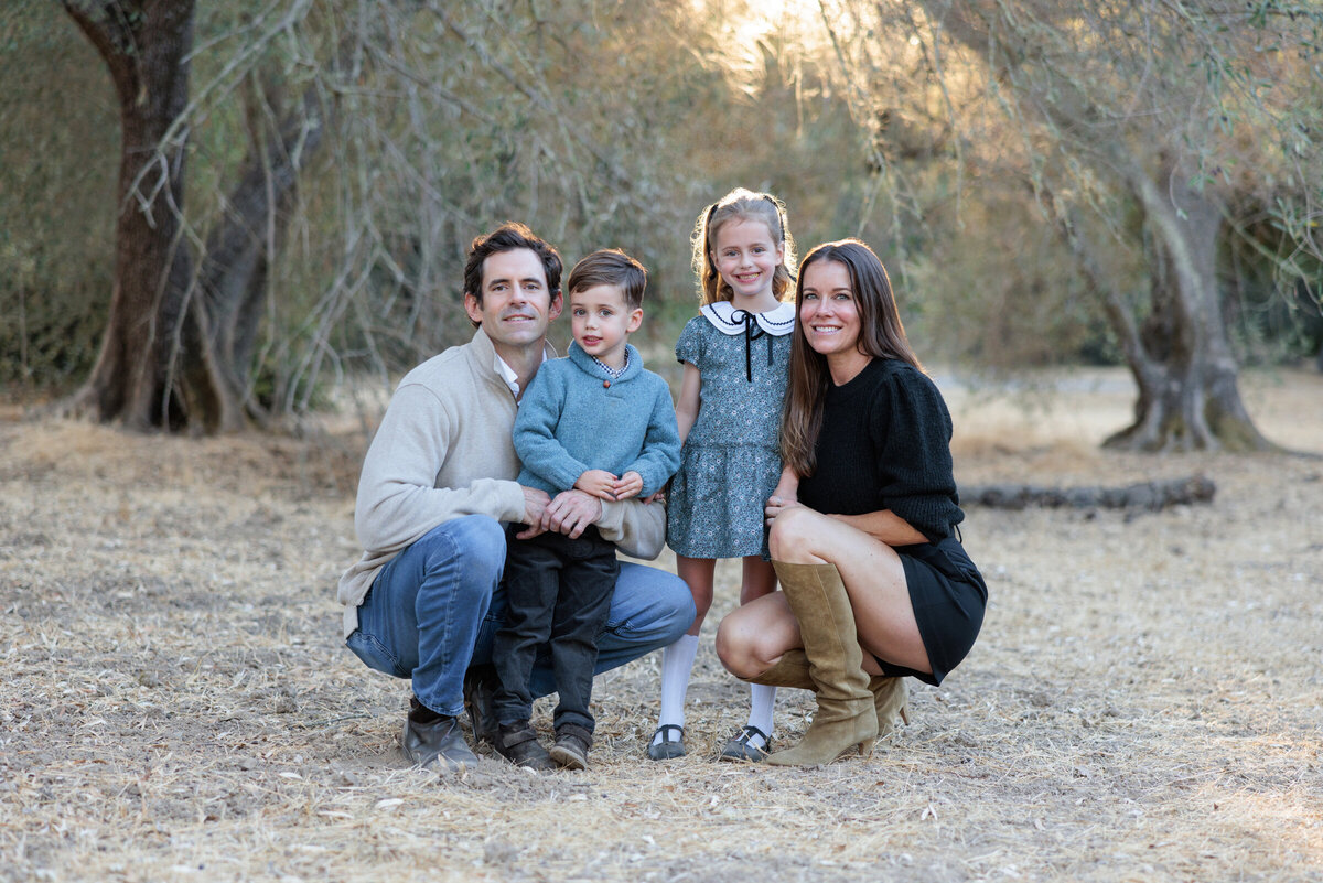 Luxury portrait photographer Palo Alto, Atherton, Menlo Park, Los Altos. Family photo session in palo alto