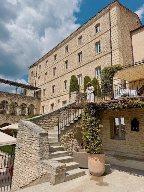 Luxury-Retreat-Provence-France-Molly-Carr - 32