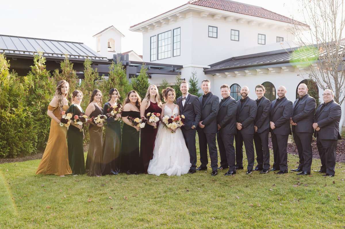 whimsical-wedding-photographer-nj-by-suess-moments-at-the-perona-farms-refinery