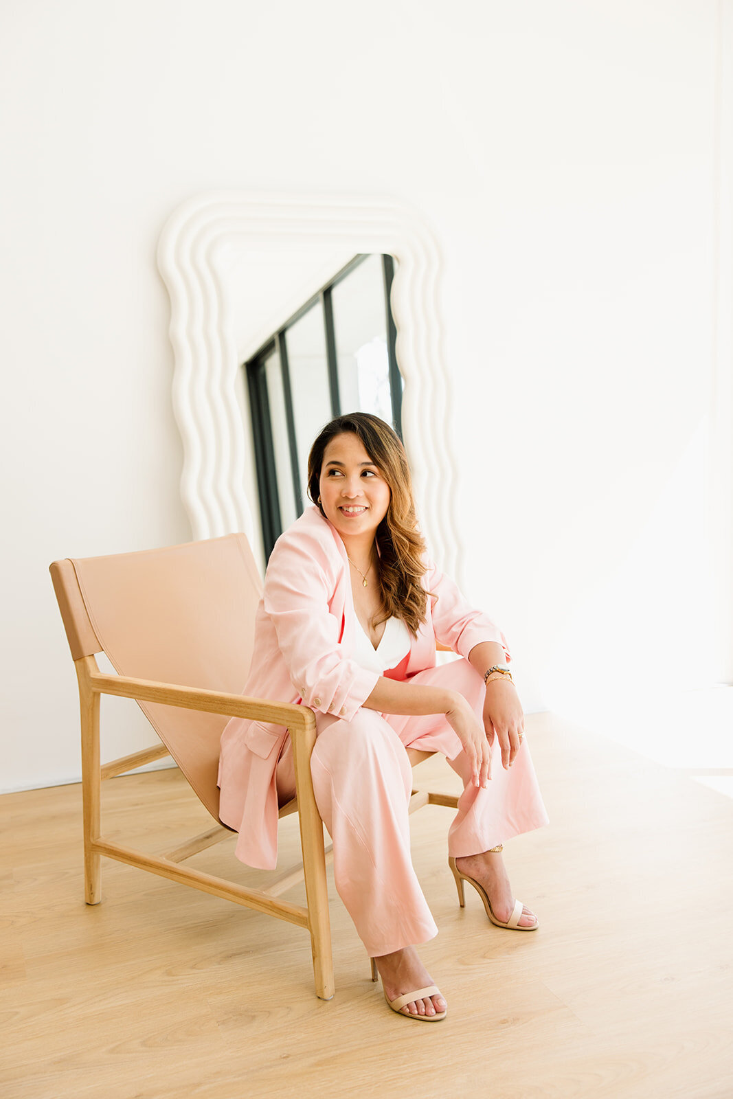 Sydney-branding-lifestyle-founder-headshot-photographer-karen-sadek