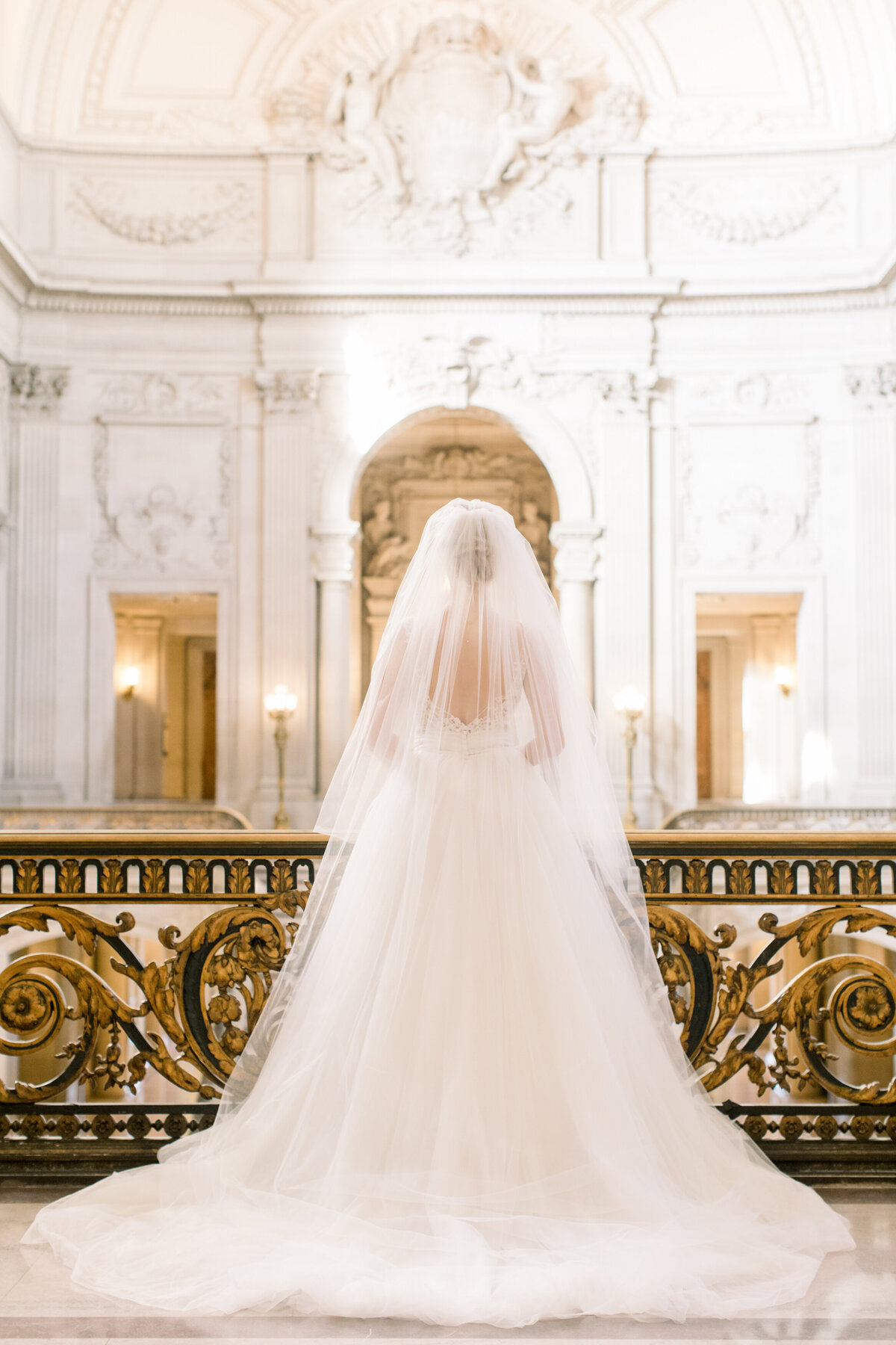 Best_San_Francisco_City_Hall_Wedding_photographer-008