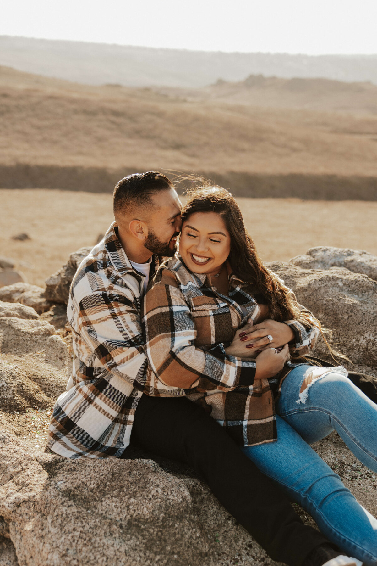 couple-engagement-sycamore-highlands-park-session