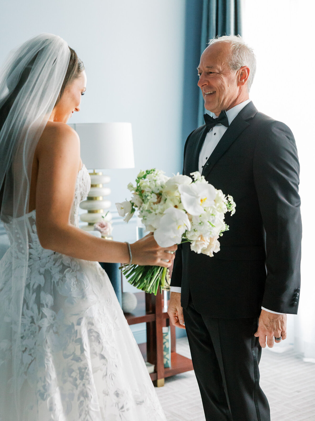 anne-troxel-photography-luxury-pittsburgh-wedding-nemacolin-woodlands-lgbtq-light-and-airy-34