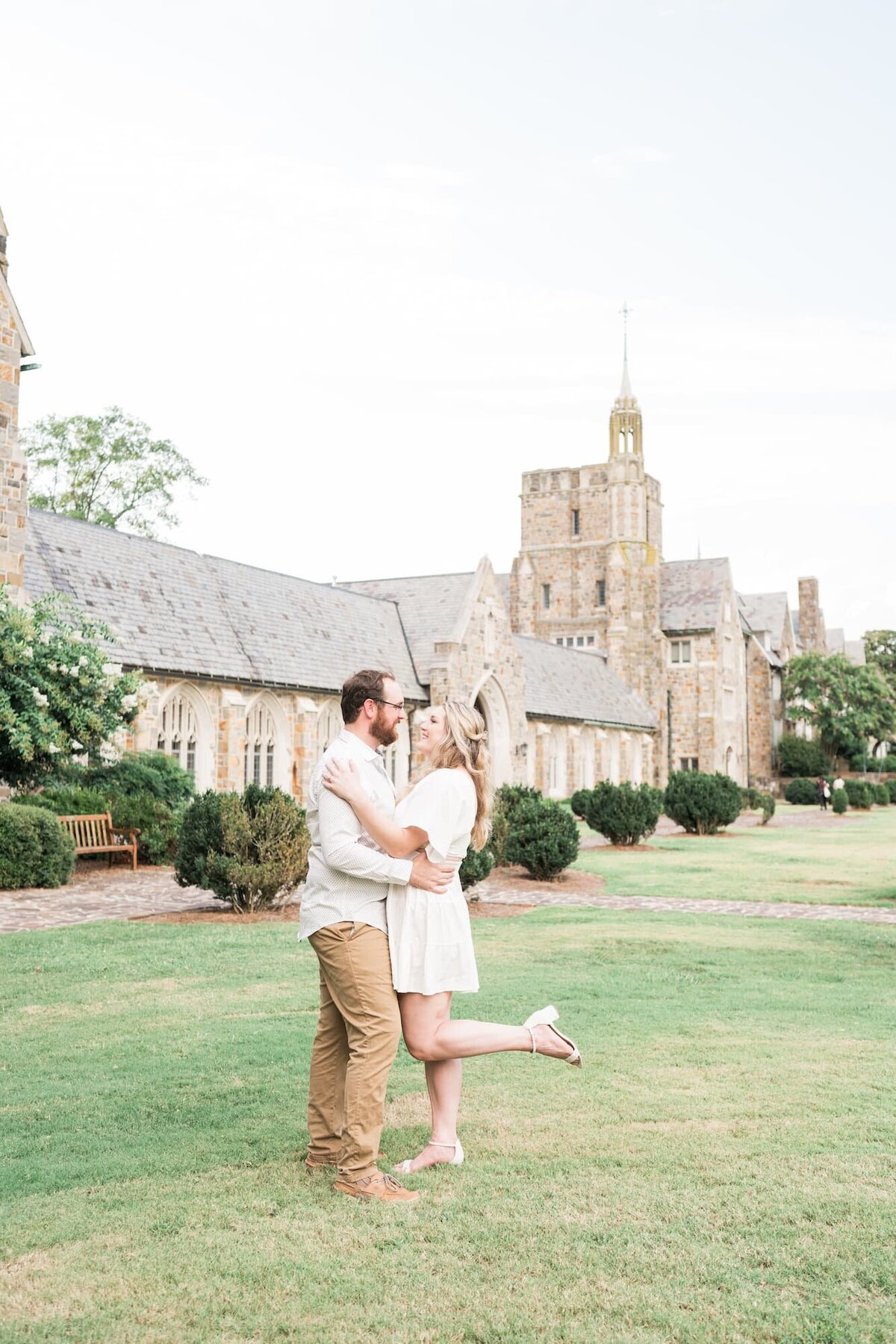 Elli-Row-Photography-Bery-College-Engagement_5209
