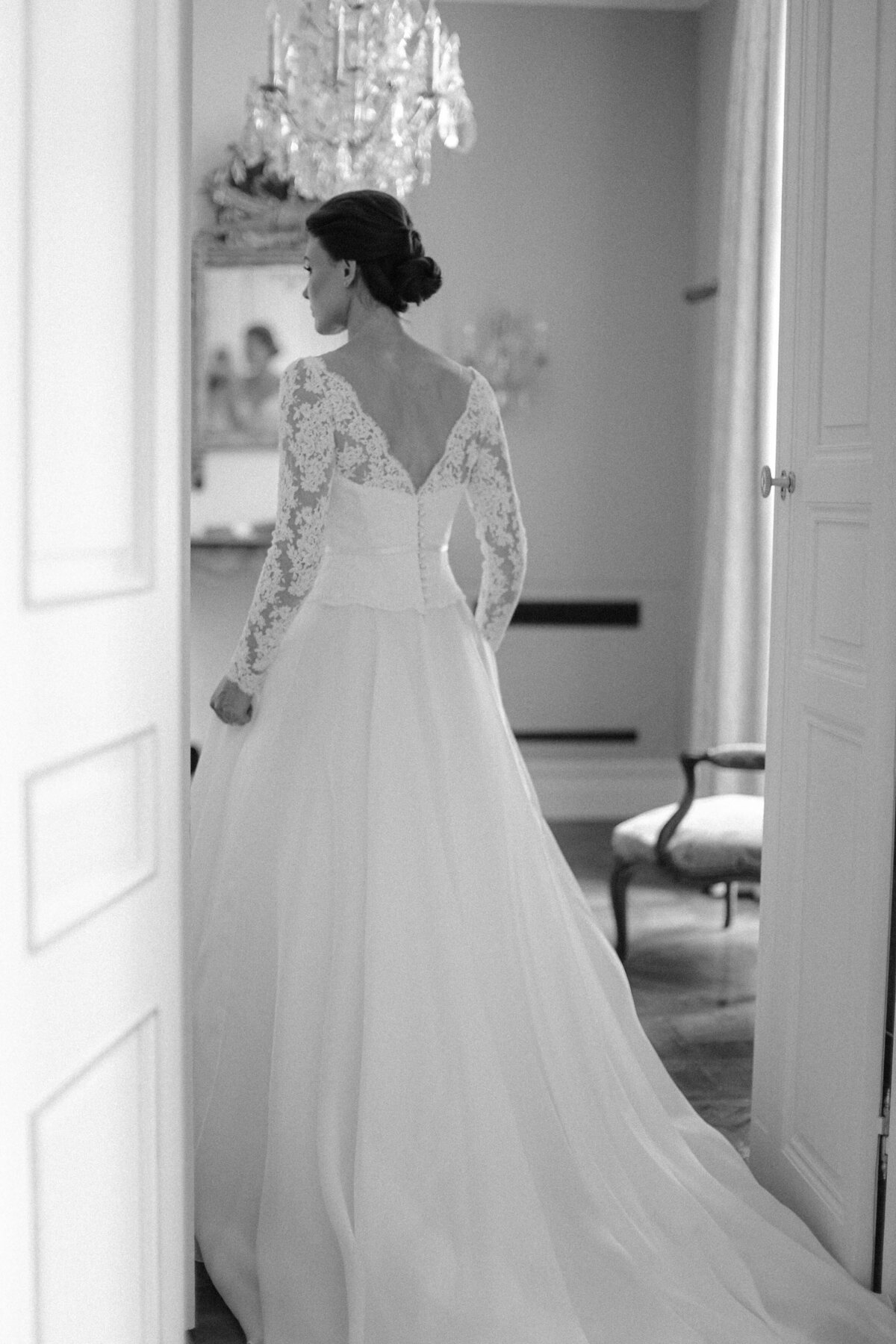 Chateau De Tourreau Fine Art Wedding Photographer-700