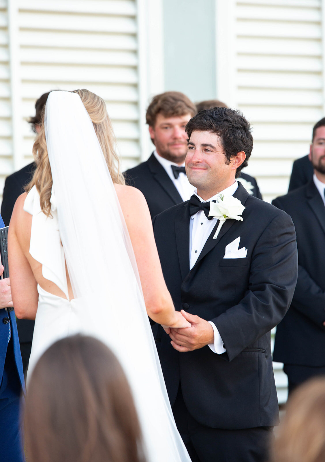 Destination-Wedding-Beach-Kiser-Images108