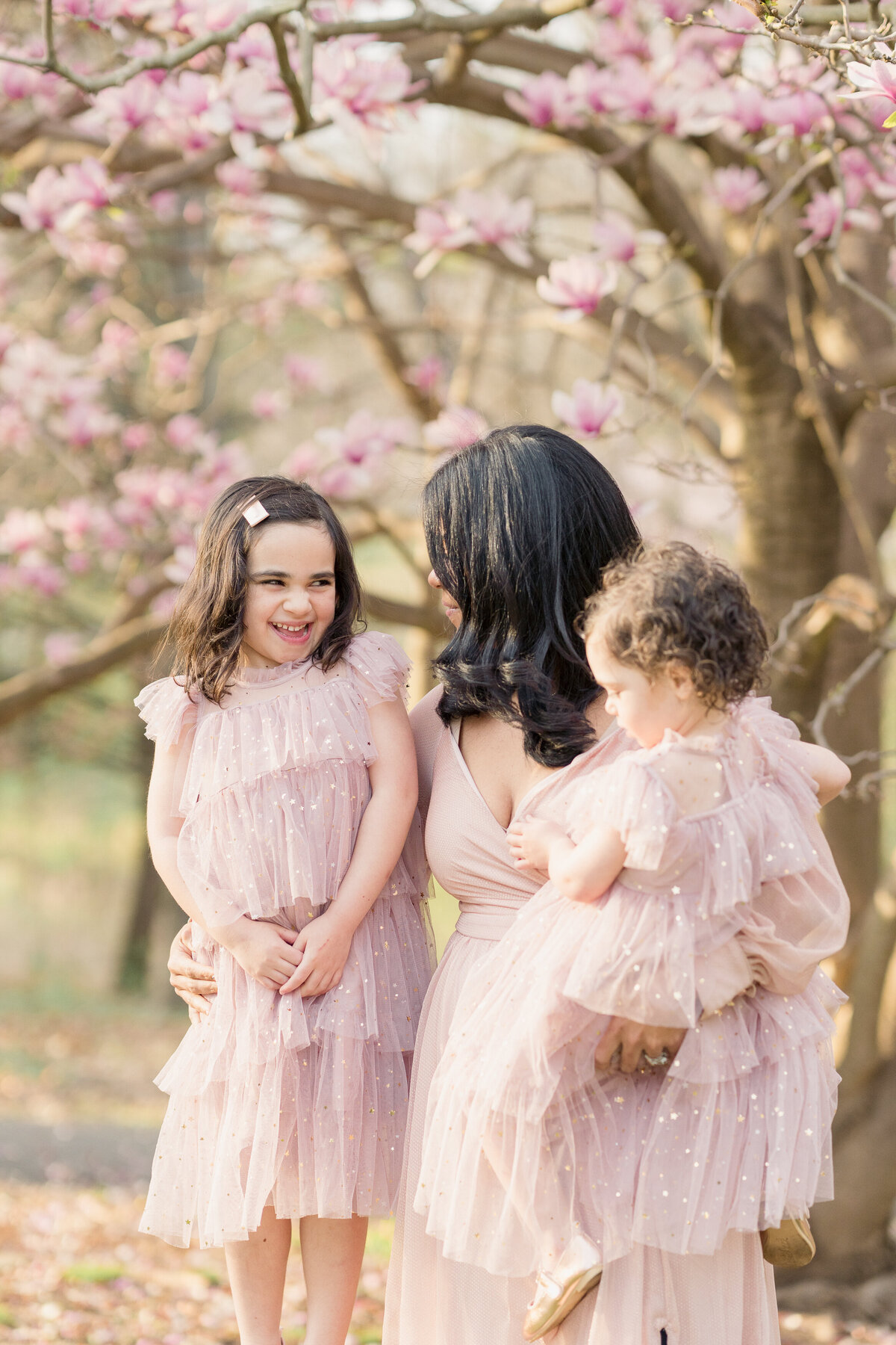 Courtney-Landrum-Photography-Motherhood-Cherry-Blossoms-2