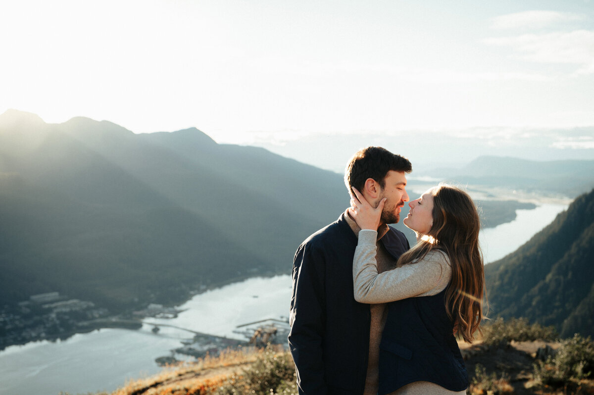 owen-hannah-mountaintop-proposal-15
