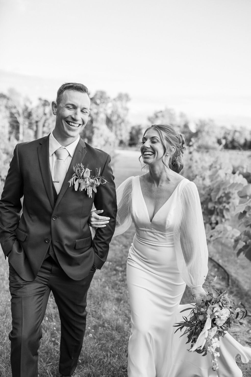 Michigan-Vineyard-Wedding (3)