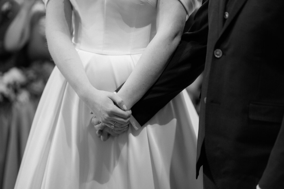 GraceDovePhotography_Hattie&Jake_Ceremony-44