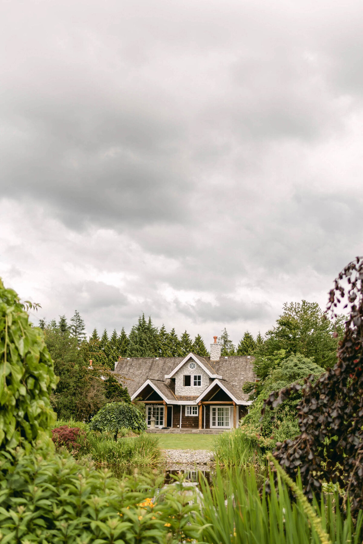 515-Eagle-Manor-Estate-Vancouver-Canada-Maryam-Noel-Wedding-3