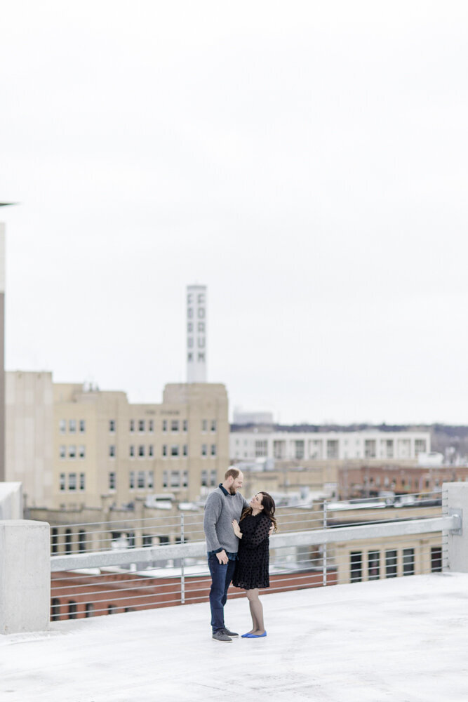 downtown-fargo-engagement-photography4