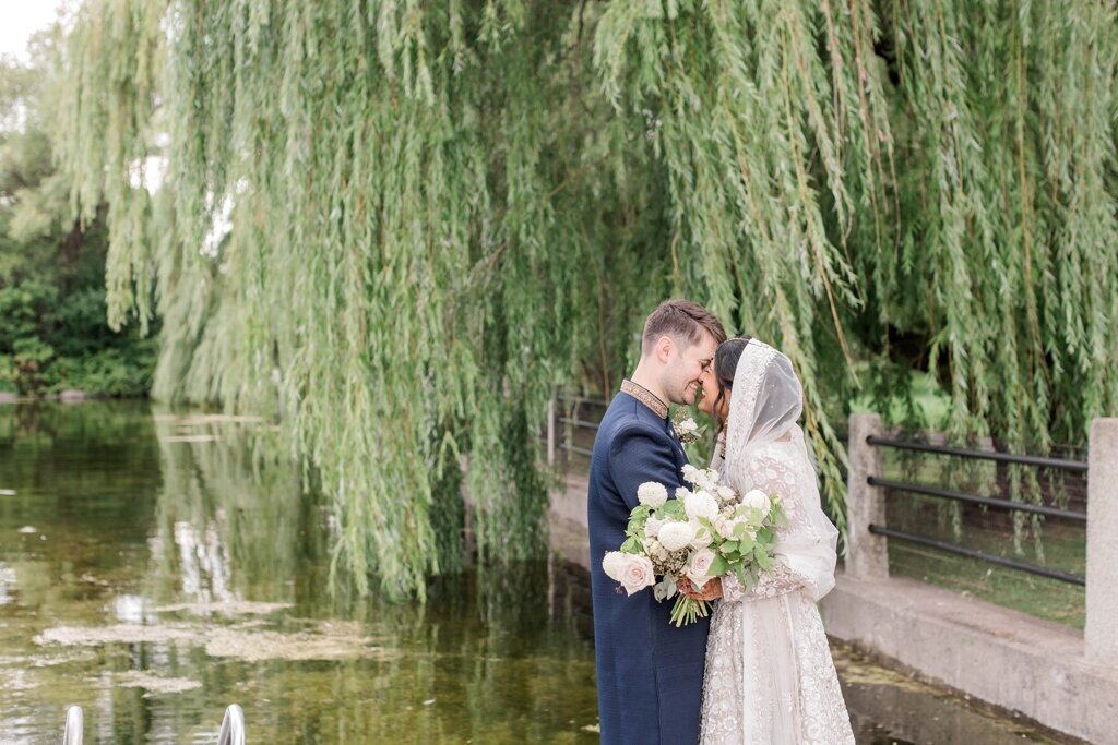 StyleMePretty-StephanieMasonAndCo-OttawaWedding_0047