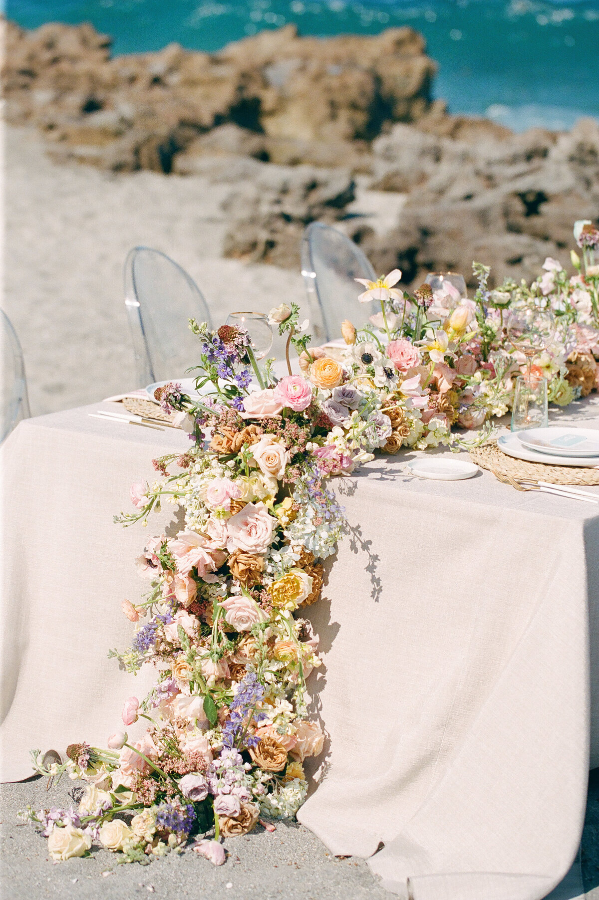 Massive floral runner 2